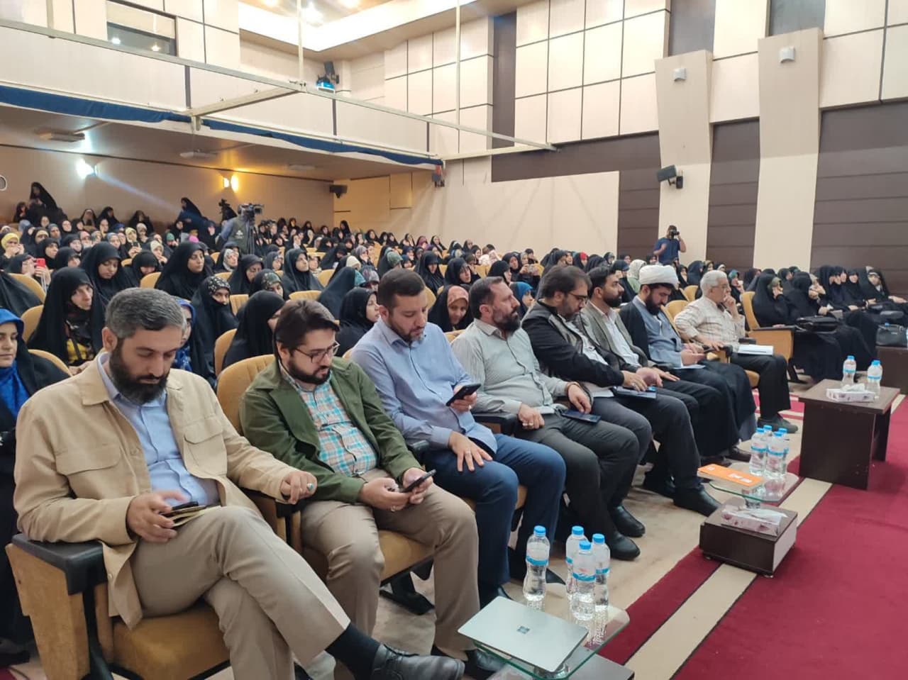 حاج حسین یکتا1